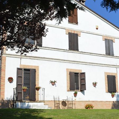 Bed and Breakfast Antico Casale Fossacieca Civitanova Marche Exterior foto