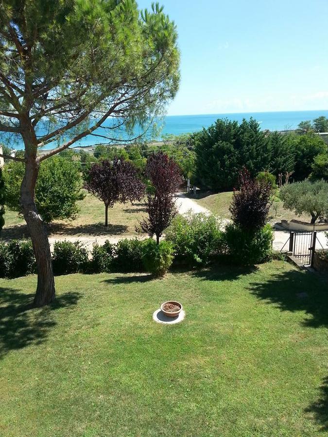 Bed and Breakfast Antico Casale Fossacieca Civitanova Marche Exterior foto